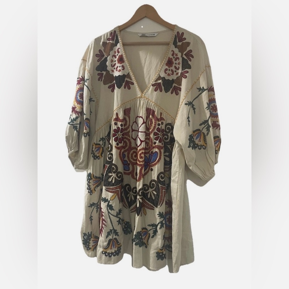 Zara Dress Embroidered Size M Romy Kaftan Tunic Blogger FV Ecru Puff Sleeve